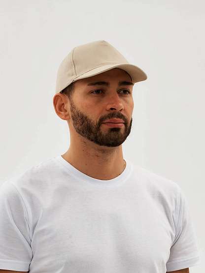 Бейсболка бежевая